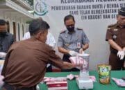Kejari Pemusnahan Barang Bukti Kalapas Banyuasin Hadiri