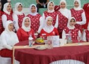 Ketua TP PKK Sumsel Bersama Ketua Persit KCK Sriwijaya Meriahkan Lomba HUT RI