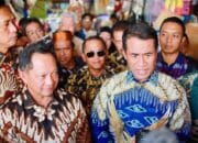 Mendagri Tito Karnavian dan Mentan Andi Amran Spontan Ke Pasar Palimo