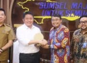 Dirut Baru PT Pusri Audiensi. Gubernur : Tidak Pantas Masyarakat Kesulitan Mendapatkan Pupuk