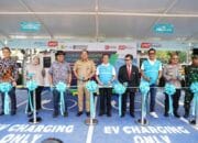 PLN Resmikan 2 SPKLU Center Pertama di Jakarta Perkuat Ekosistem Kendaraan Listrik