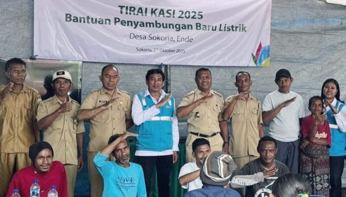 Program Tirai Kasi PLN Terus Terangi Wilayah Terpencil