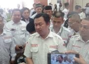 Pasukan 08 Satu Garis Dengan Masyarakat dan Melayani Masyarakat