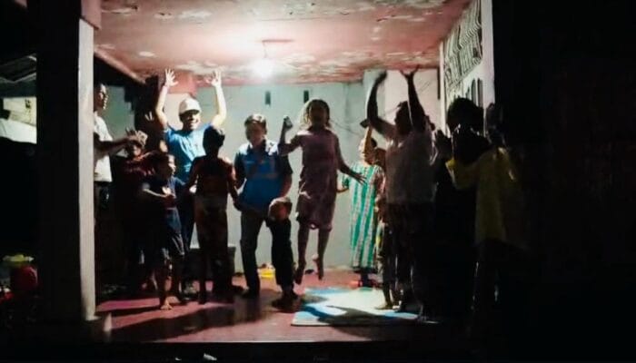 Agam Kembali Terang. Sistem Kelistrikan Sumbar Pulih 100% Pascabencana