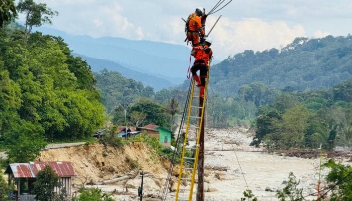 PLN Kebut Pemulihan. Ribuan Desa di Aceh Kembali Menyala