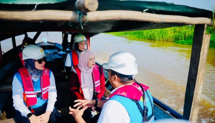 Kini Listrik Menyala di Dusun Sungai Aur Pedamaran IV