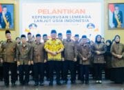 Herman Deru Kukuhkan Pengurus LLI Sumsel 2025–2030. Perkuat Peran Lansia dalam Pembangunan