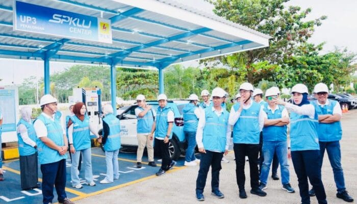 PLN Siapkan SPKLU Center di Sepanjang Trans Jawa dan Titik Strategis