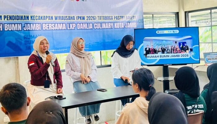 PLN UID S2JB Dorong UMKM Naik Kelas Lewat Program Pendidikan Kecakapan Wirausaha Pastry & Bakery di Rumah BUMN Jambi