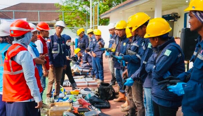 PLN Palembang Gelar Apel dan Peralatan Pastikan Layanan Lebih Cepat dan Aman