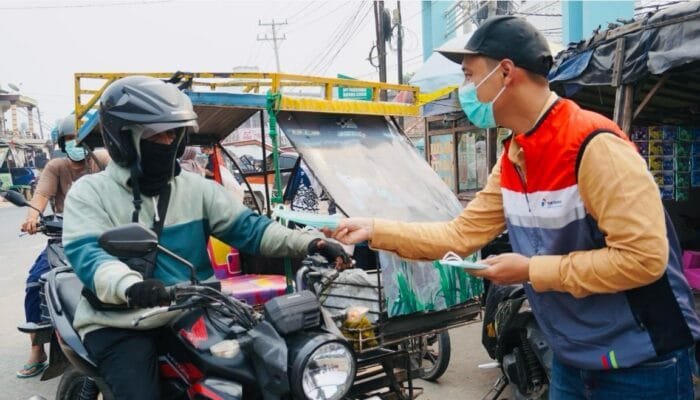 PHE Jambi Merang Bagikan Masker Warga Sekitar Respons Cepat Dampak Karhutla